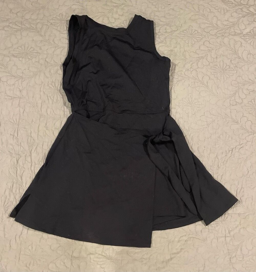 Crane Small Black Athletic Dress Shorts New